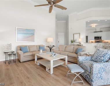 1540 Clermont Drive - Photo Thumbnail 6