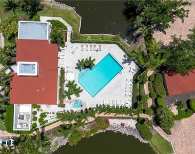 1540 Clermont Drive - Photo Thumbnail 32
