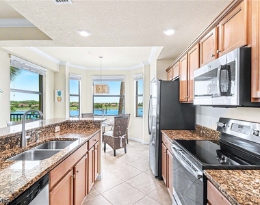 17971 Bonita National Boulevard - Photo Thumbnail 4