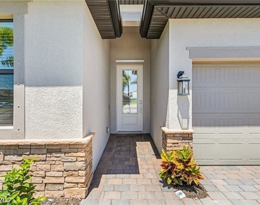 18324 Ridgeline Drive - Photo Thumbnail 3