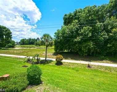 4010 Ice Castle Way - Photo Thumbnail 21