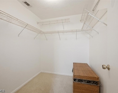 4010 Ice Castle Way - Photo Thumbnail 16