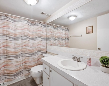 4010 Ice Castle Way - Photo Thumbnail 19