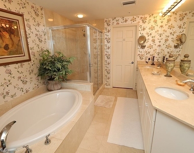 60 Seagate Drive - Photo Thumbnail 13