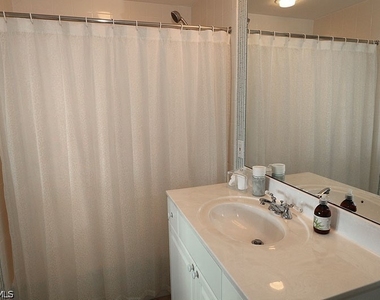 60 Seagate Drive - Photo Thumbnail 16