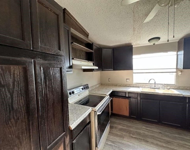 102 Gt Bailey Lane - Photo Thumbnail 3