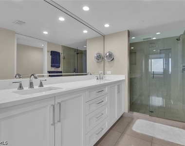 4751 Gulf Shore Boulevard N - Photo Thumbnail 11