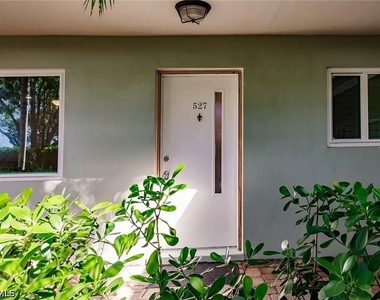 527 Broad Avenue S - Photo Thumbnail 3