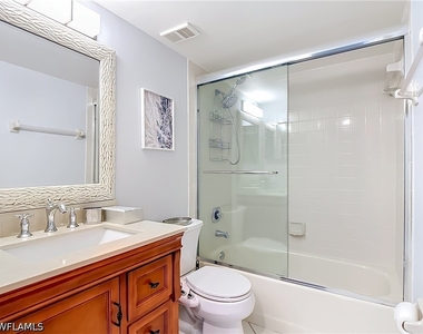 3685 Amberly Cir - Photo Thumbnail 30