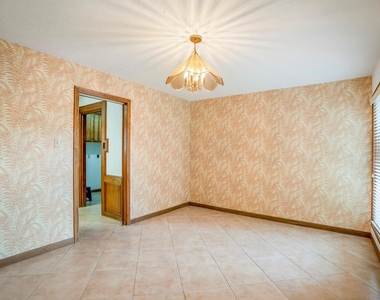 38 Devonshire Drive - Photo Thumbnail 13