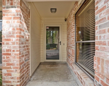 38 Devonshire Drive - Photo Thumbnail 5