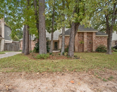 38 Devonshire Drive - Photo Thumbnail 2