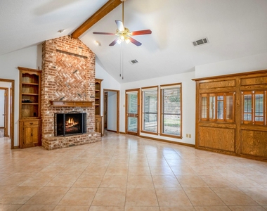 38 Devonshire Drive - Photo Thumbnail 10