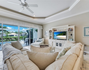 14734 Glen Eden Drive - Photo Thumbnail 3