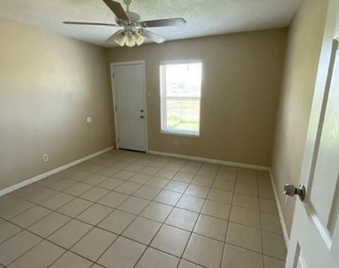 12225 11th Street - Photo Thumbnail 7