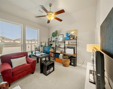 6005 Kansas Street - Photo Thumbnail 39