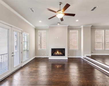 6005 Kansas Street - Photo Thumbnail 5