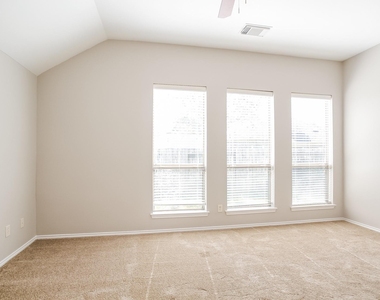2703 Facet Creek Drive - Photo Thumbnail 3