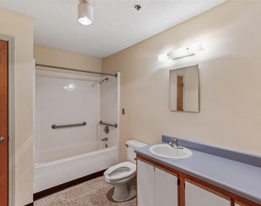 1360 E Alcy Road - Photo Thumbnail 13