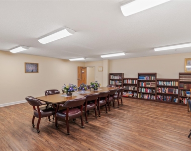1360 E Alcy Road - Photo Thumbnail 6
