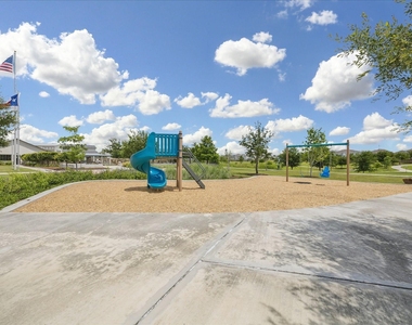 3219 Quiet Sunset Drive - Photo Thumbnail 30