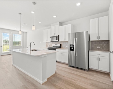 3219 Quiet Sunset Drive - Photo Thumbnail 16