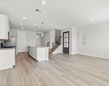 3219 Quiet Sunset Drive - Photo Thumbnail 11