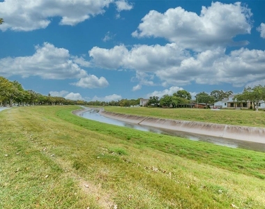 3809 N Braeswood Boulevard - Photo Thumbnail 31