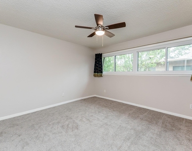 3809 N Braeswood Boulevard - Photo Thumbnail 12