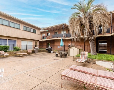 3809 N Braeswood Boulevard - Photo Thumbnail 25
