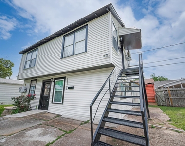 2516 Craigmont Street - Photo Thumbnail 13