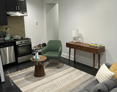 8 West 108th Street - Photo Thumbnail 3