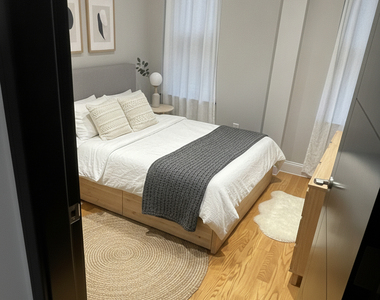 8 West 108th Street - Photo Thumbnail 1