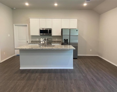 801 Crystal River Road - Photo Thumbnail 2