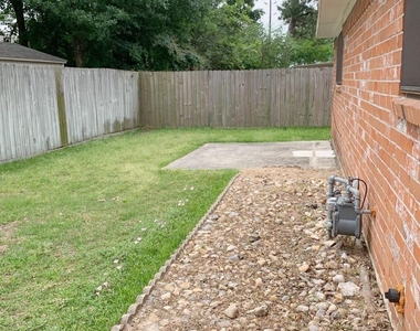 2334 Marble Falls Drive - Photo Thumbnail 16