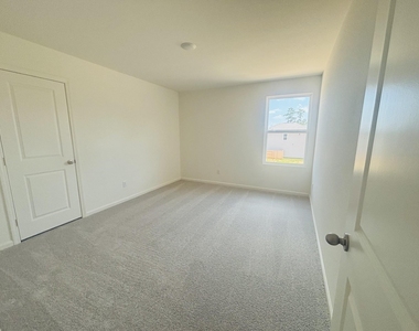 9445 Beryl Lane - Photo Thumbnail 12