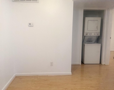 11201 Lynbrook Drive - Photo Thumbnail 17