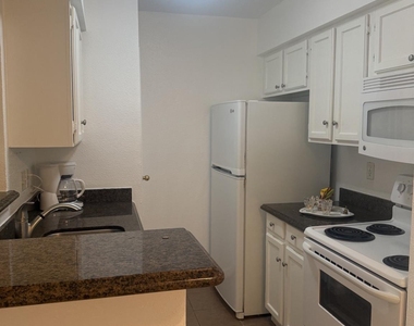 11201 Lynbrook Drive - Photo Thumbnail 26