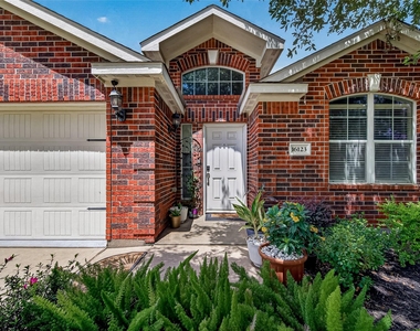 16123 Ducktail Lane - Photo Thumbnail 6