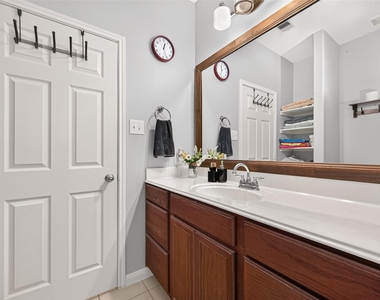 16123 Ducktail Lane - Photo Thumbnail 22