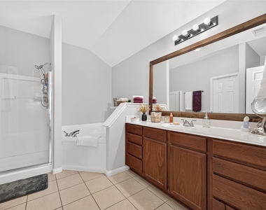 16123 Ducktail Lane - Photo Thumbnail 31