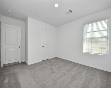 10411 Birds Nest Drive - Photo Thumbnail 33