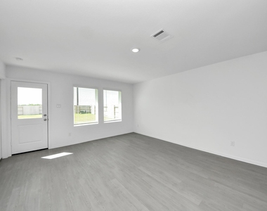 10411 Birds Nest Drive - Photo Thumbnail 22
