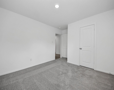 10411 Birds Nest Drive - Photo Thumbnail 34