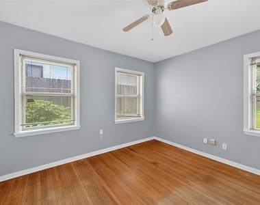 1509 Ronson Road - Photo Thumbnail 6