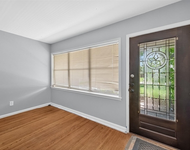 1509 Ronson Road - Photo Thumbnail 1