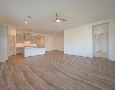 29326 Red Rocks Park Drive - Photo Thumbnail 23