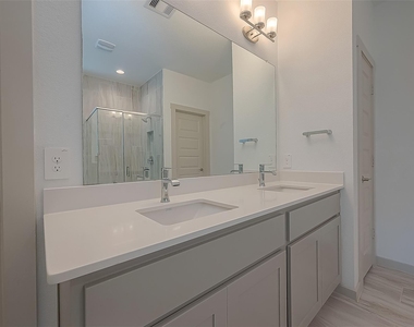 29326 Red Rocks Park Drive - Photo Thumbnail 29