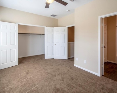 8142 Cabot Street - Photo Thumbnail 14
