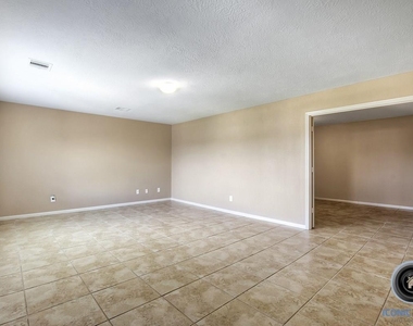 29434 Legends Bluff Drive - Photo Thumbnail 21